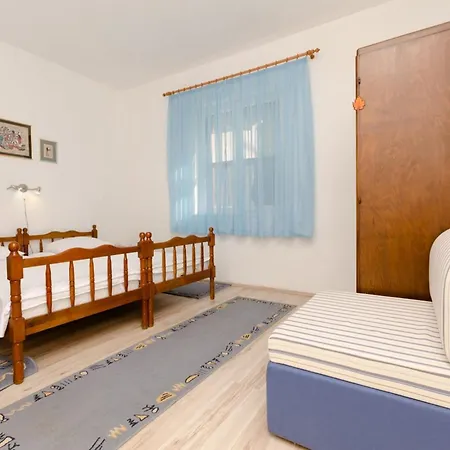 Сasa de vacaciones Marijeta - 20 M From Sea Stomorska