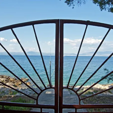 Marijeta - 20 M From Sea * Stomorska