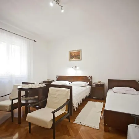 House Marijeta Стоморска